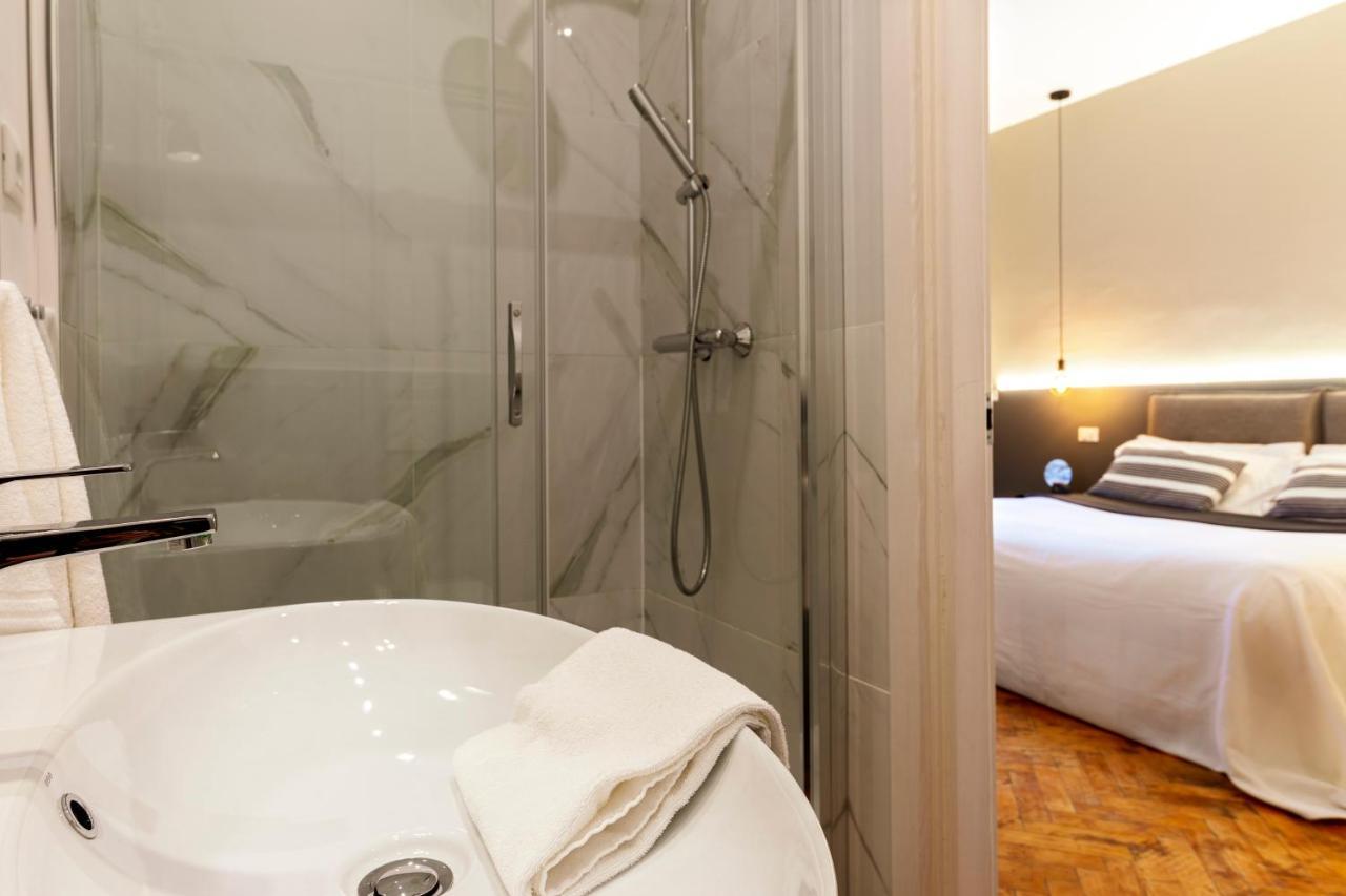Romantic Studio In The Heart Of Триест Экстерьер фото